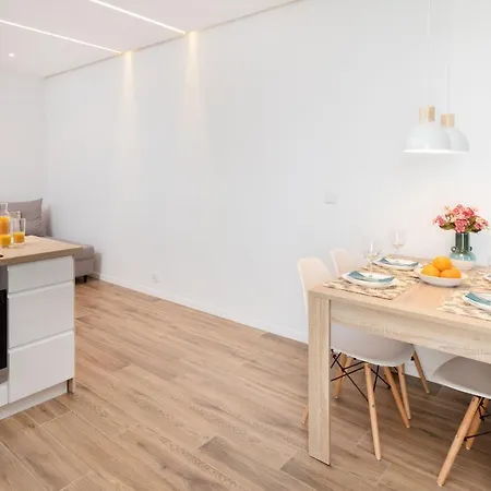 Grunwaldzka Park De Gaulle'a Wrzeszcz By Renters * 格但斯克